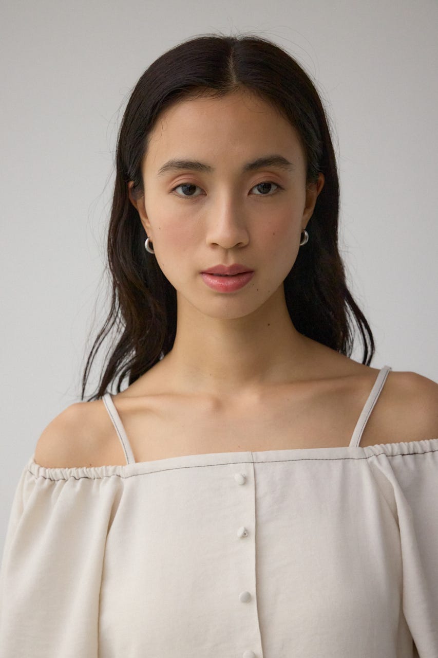 2WAYパフスリーブ配色ペプラムブラウス IVOY FREE