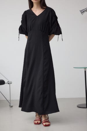 パフスリーブワンピース