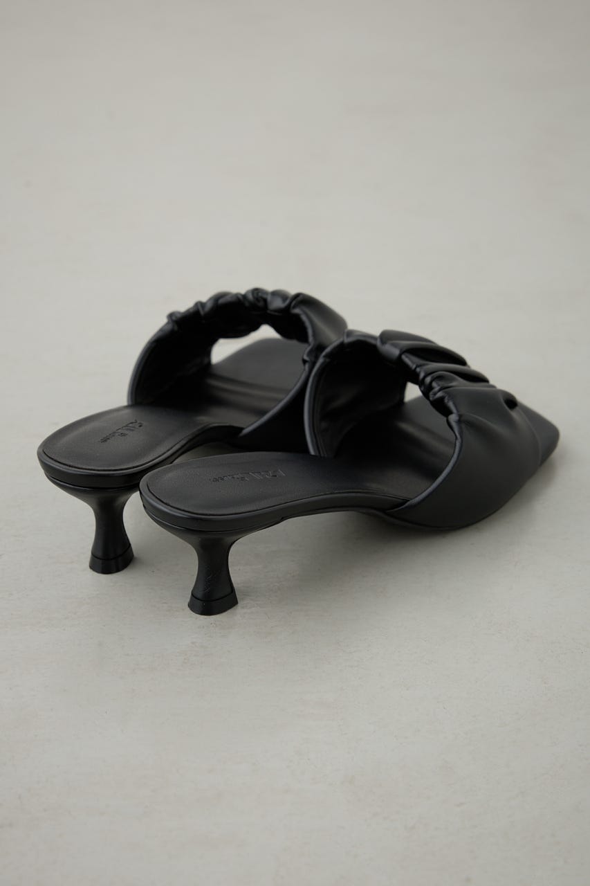 ギャザーストラップスクエアトゥサンダル BLK M