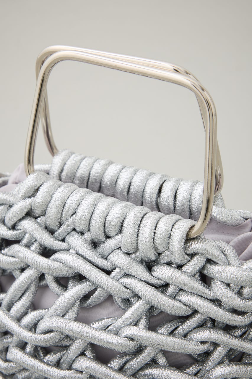 メタルハンドルメタリック編み込みバッグ SLV FREE