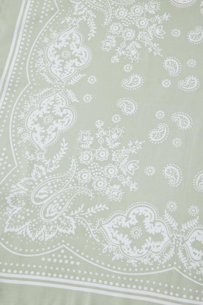 ペイズリー柄スカーフ MINT FREE