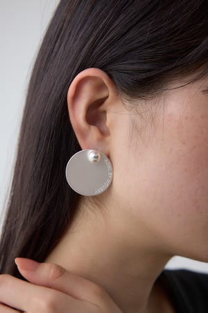 サークルプレートロゴピアス