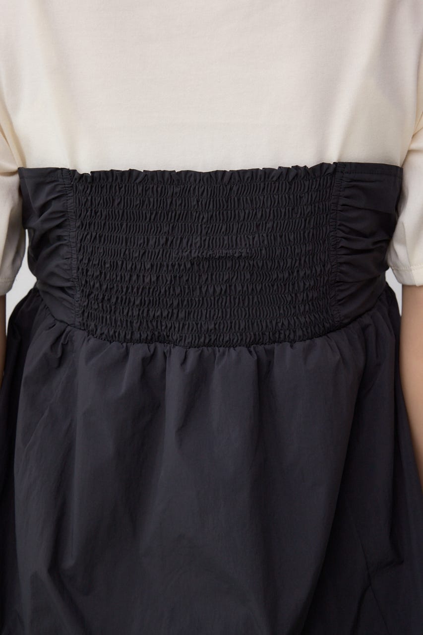 ペプラムバルーントップス BLK M