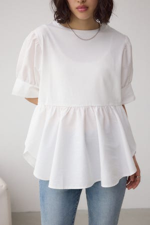 袖カフスペプラムトップス