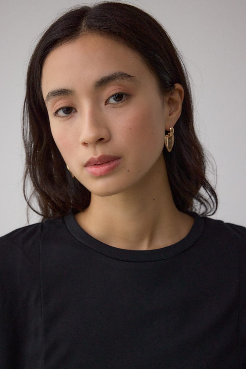ラッフルカットトップス BLK S