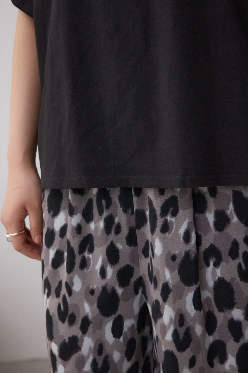 ラッフルスリーブロゴTシャツ BLK FREE