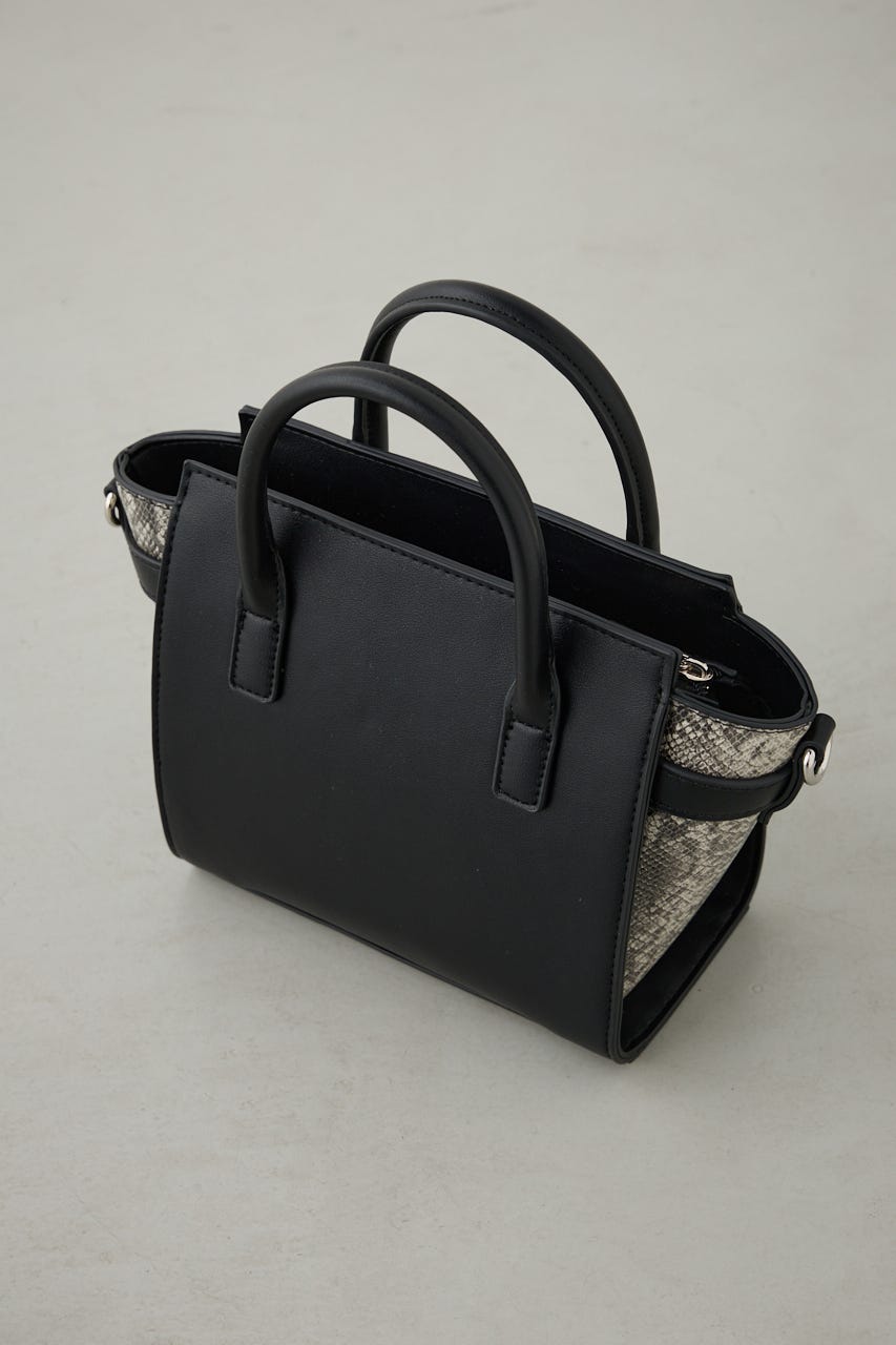 ベルトデザイントラペイズドバッグ BLK FREE