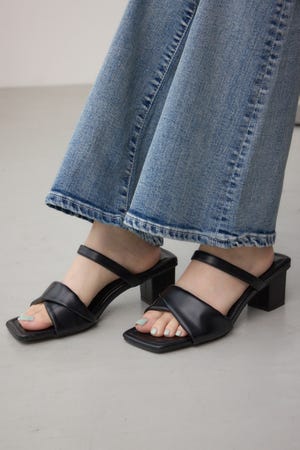 ツイストベルトサンダル