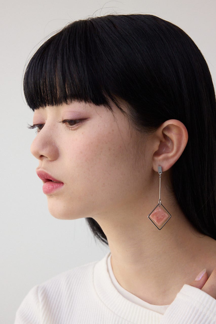 AZUL BY MOUSSY | アクリル×メタルアシンメトリーピアス (ピアス