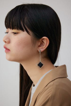 Sretsis アシンメトリー ピアス Sretsis アシンメトリー ピアス