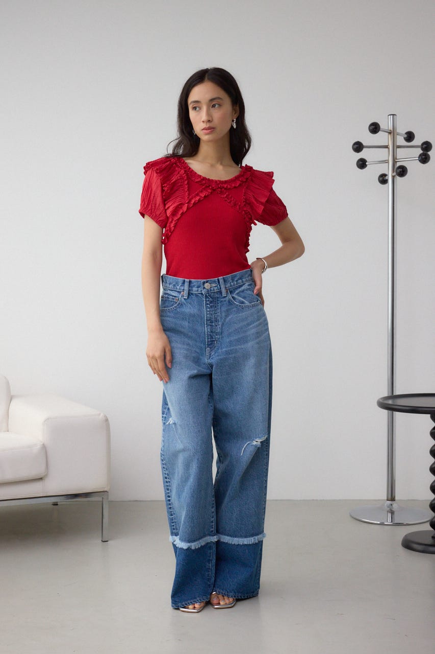 ダークブルー フリル付きトップス AZUL BY MOUSSY | 【堀田茜さん着用アイテム】コンビネーション