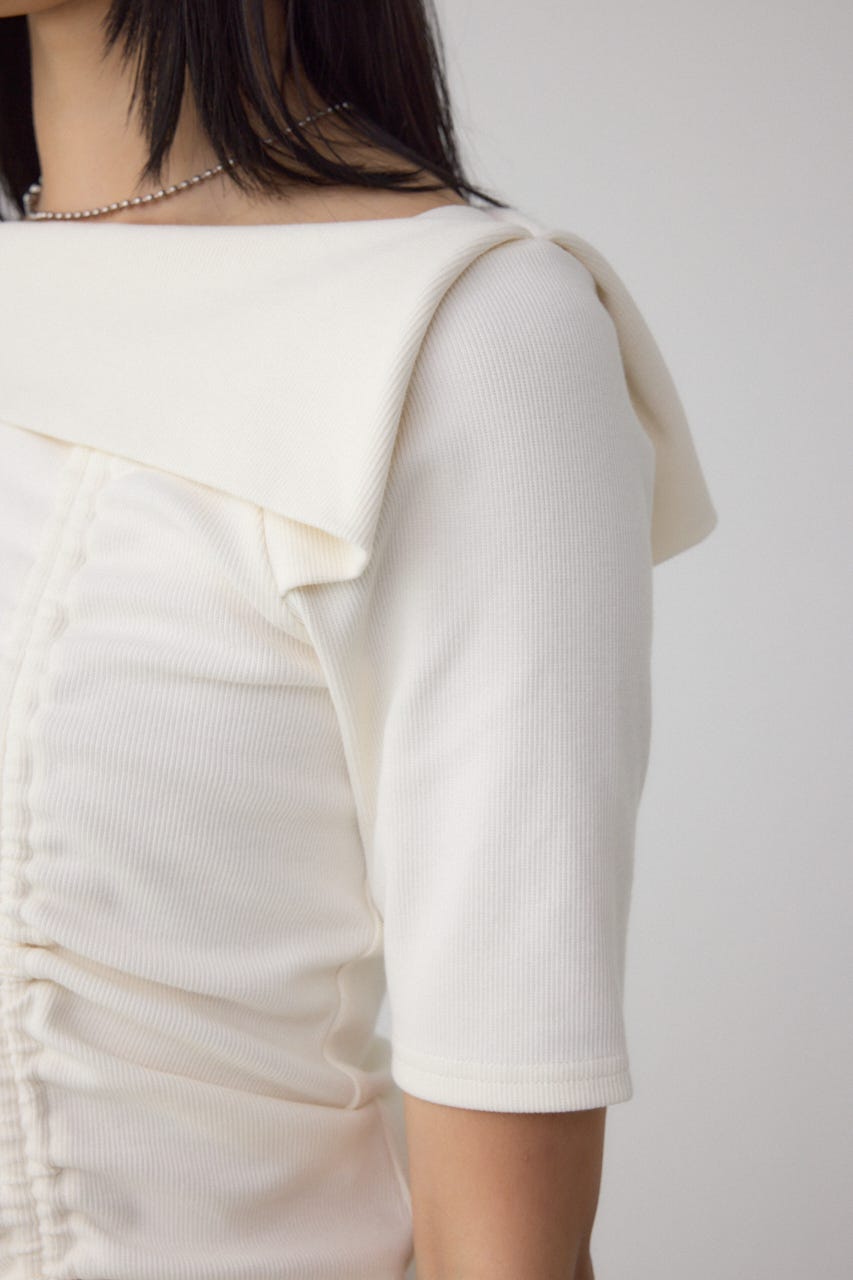 スクエアネックドロストカットトップス IVOY FREE