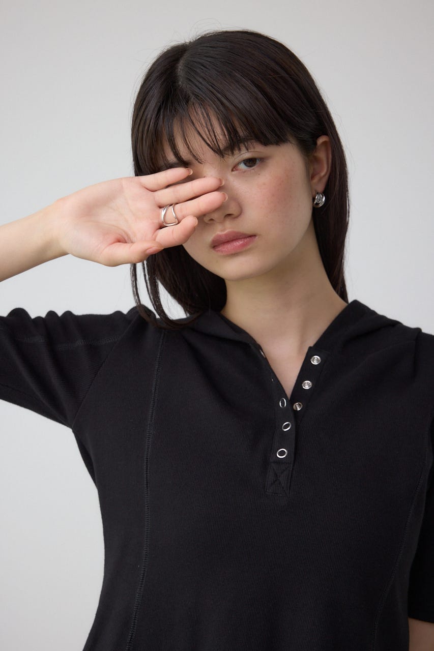 ヘンリーネックフーディーリブトップス BLK FREE