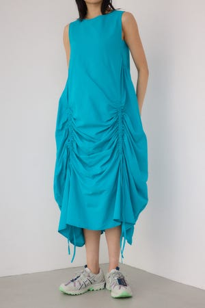 【PLUS】ギャザーイレヘムワンピース