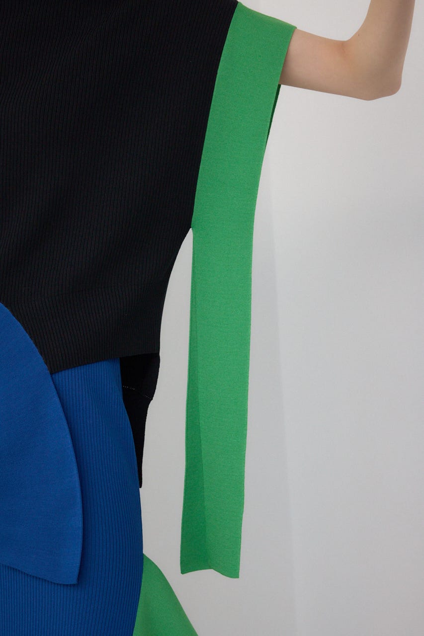 【PLUS】ブロッキングアシンメトリーニットベスト 柄BLK FREE