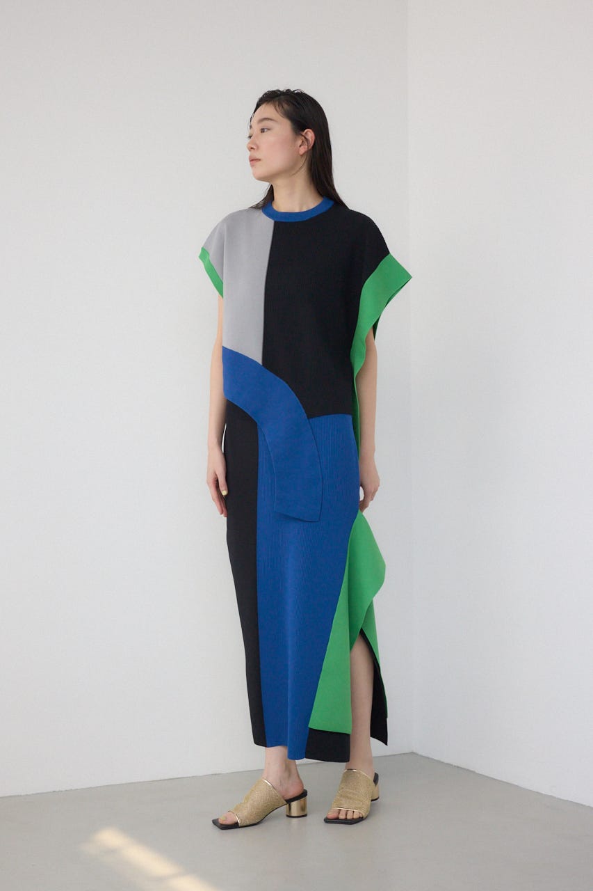 【PLUS】ブロッキングアシンメトリーニットベスト 柄BLK FREE