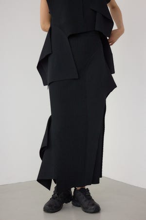 【PLUS】イレギュラーヘムドレープニットスカート