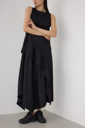 【PLUS】レイヤードイレヘムワンピース