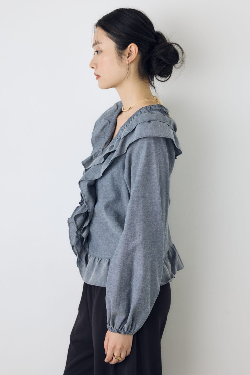 フロントホックラッフルブラウス BLU FREE