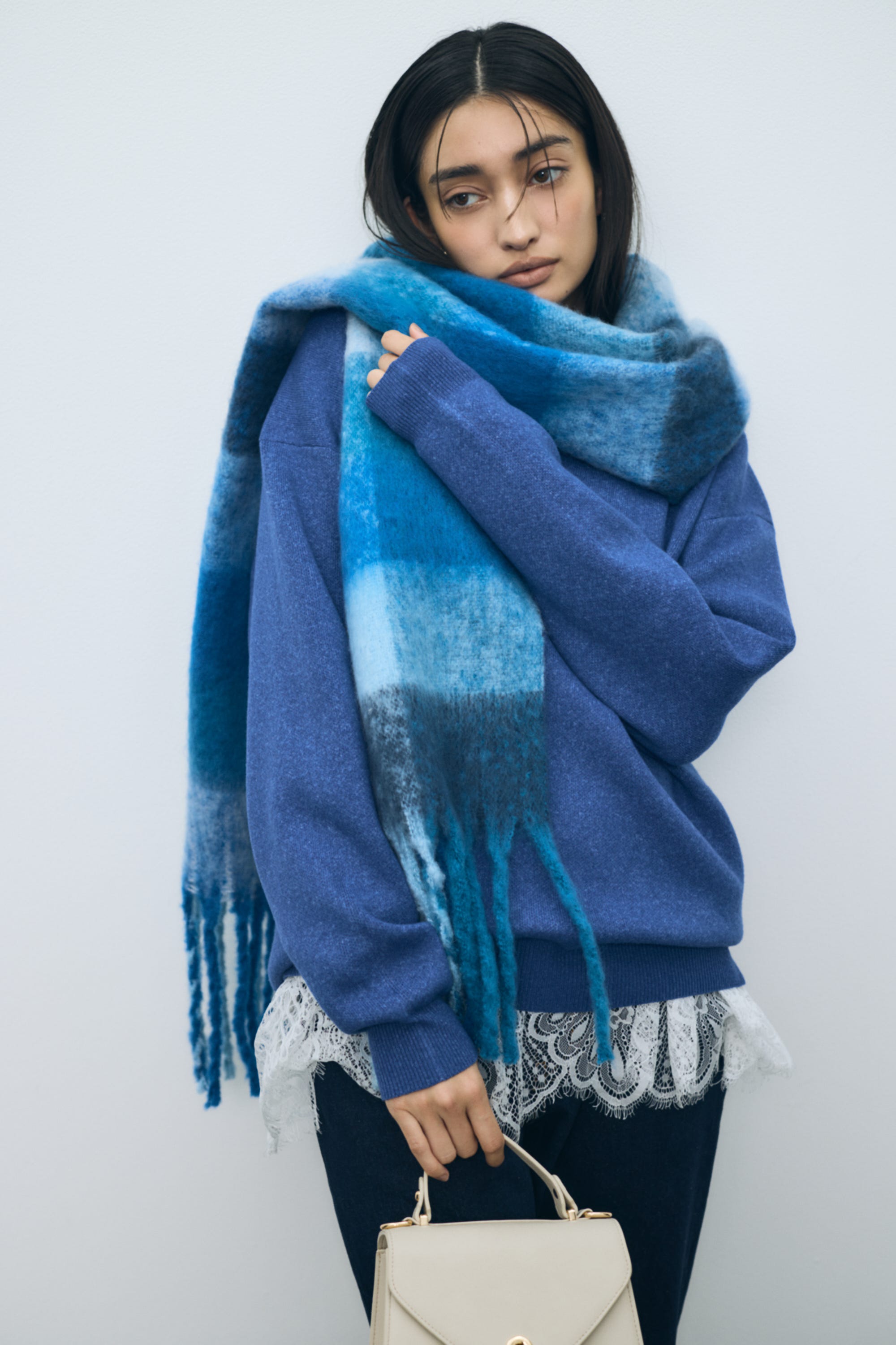 【AW先行アイテム】【着丈バリエ】格上げVネックニット BLU S
