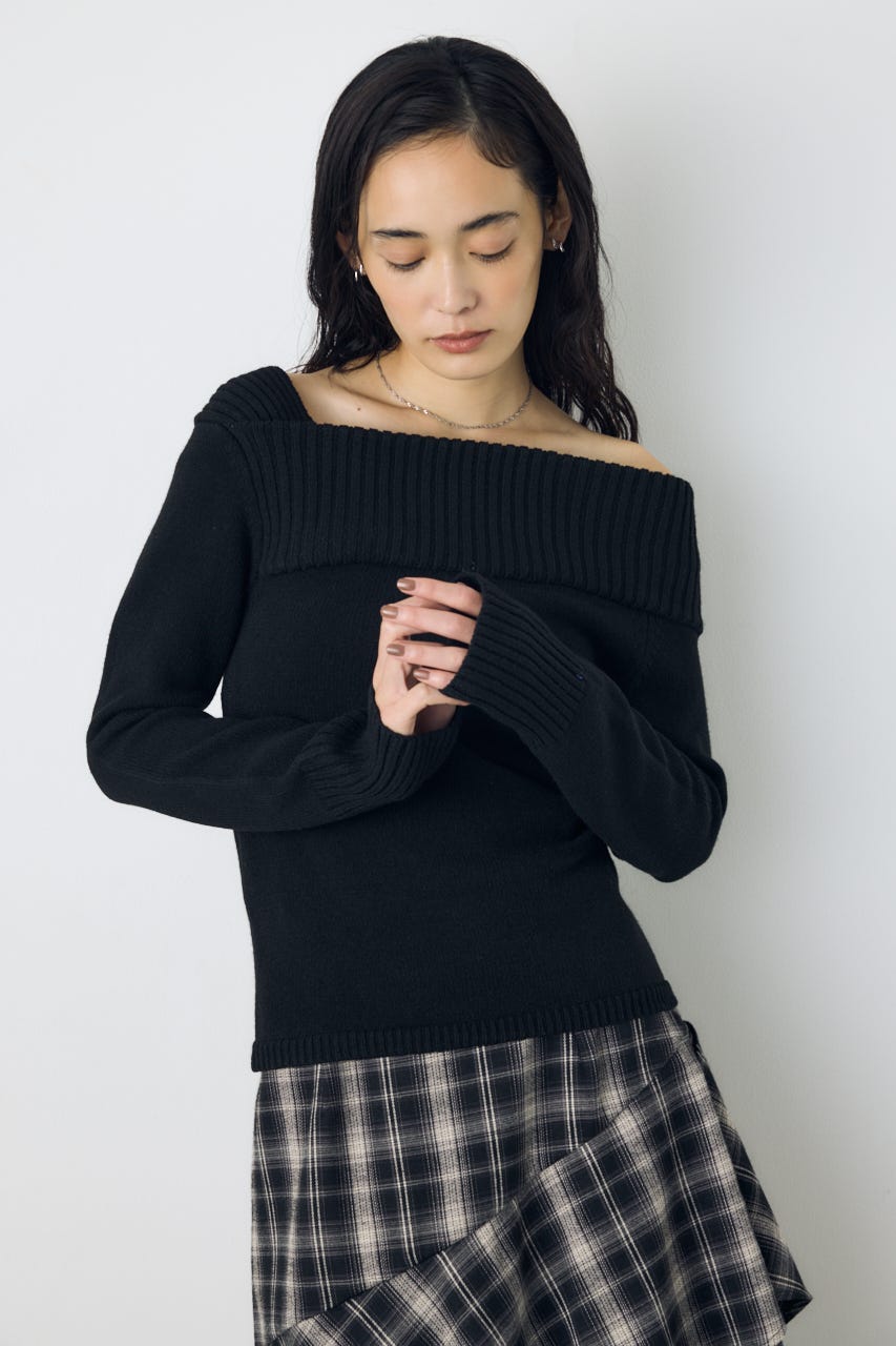 アシンメトリーネックニットトップス BLK S