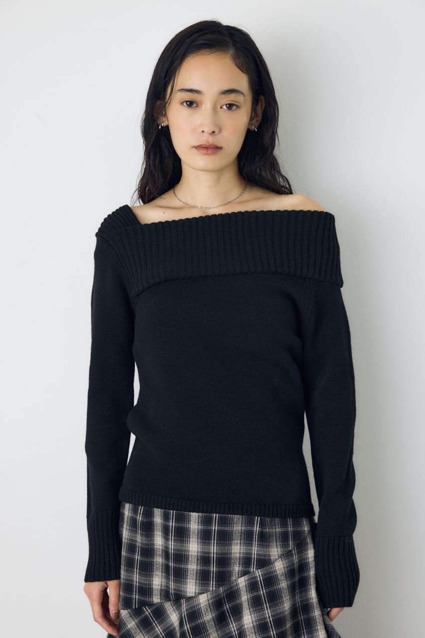 アシンメトリーネックニットトップス BLK S