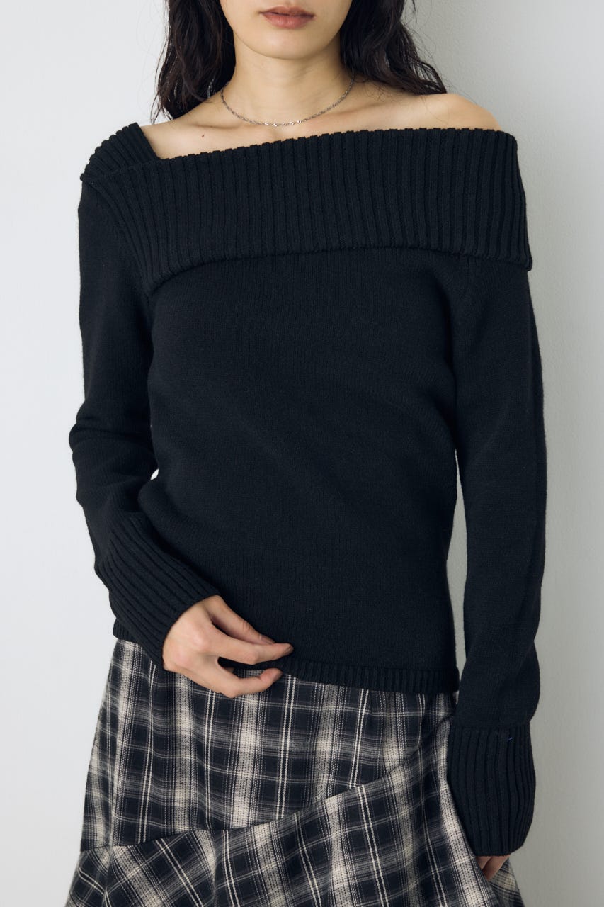 アシンメトリーネックニットトップス BLK S
