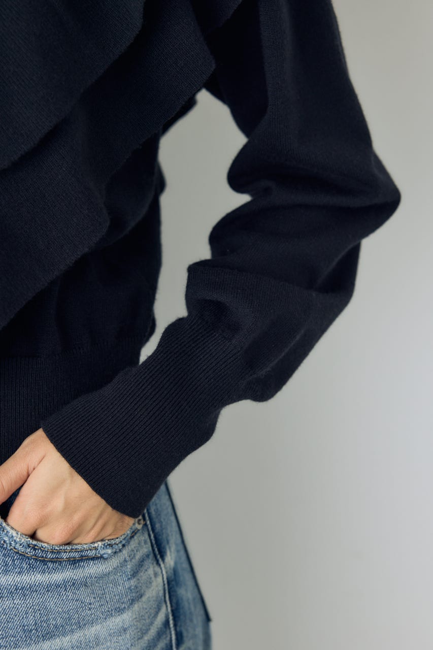 ラッフルショルダーニットトップス BLK FREE