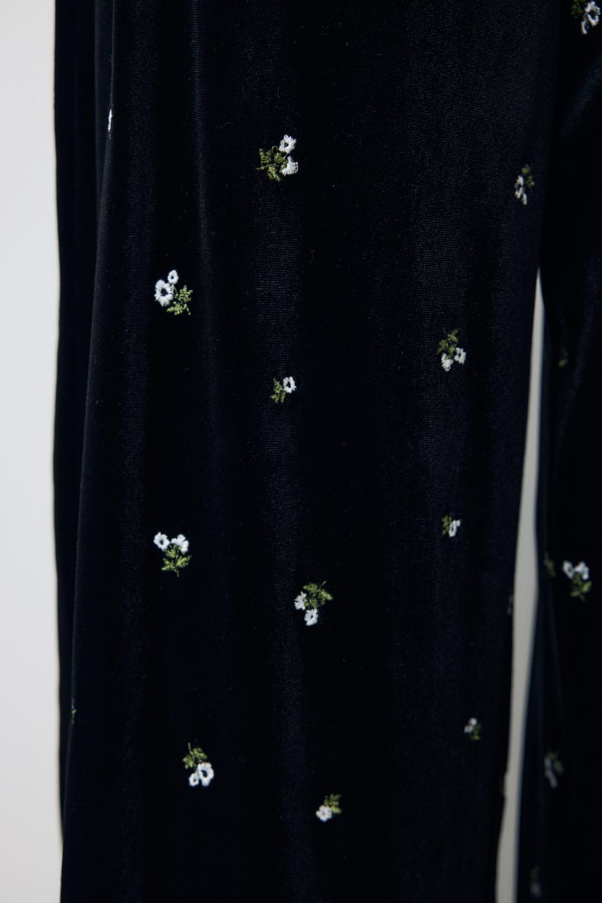 ベロア刺繍ワイドパンツ 柄BLK FREE