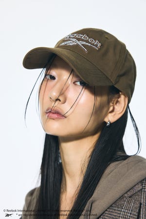 【REEBOK×AZUL】ラインストーンキャップ