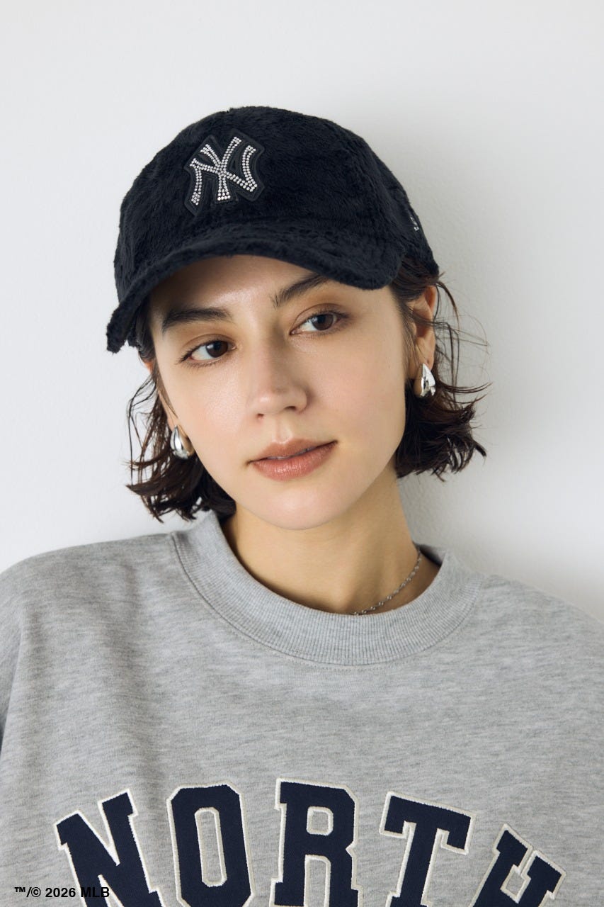 NEW ERA×AZUL MLBストーンロゴファーCAP BLK FREE