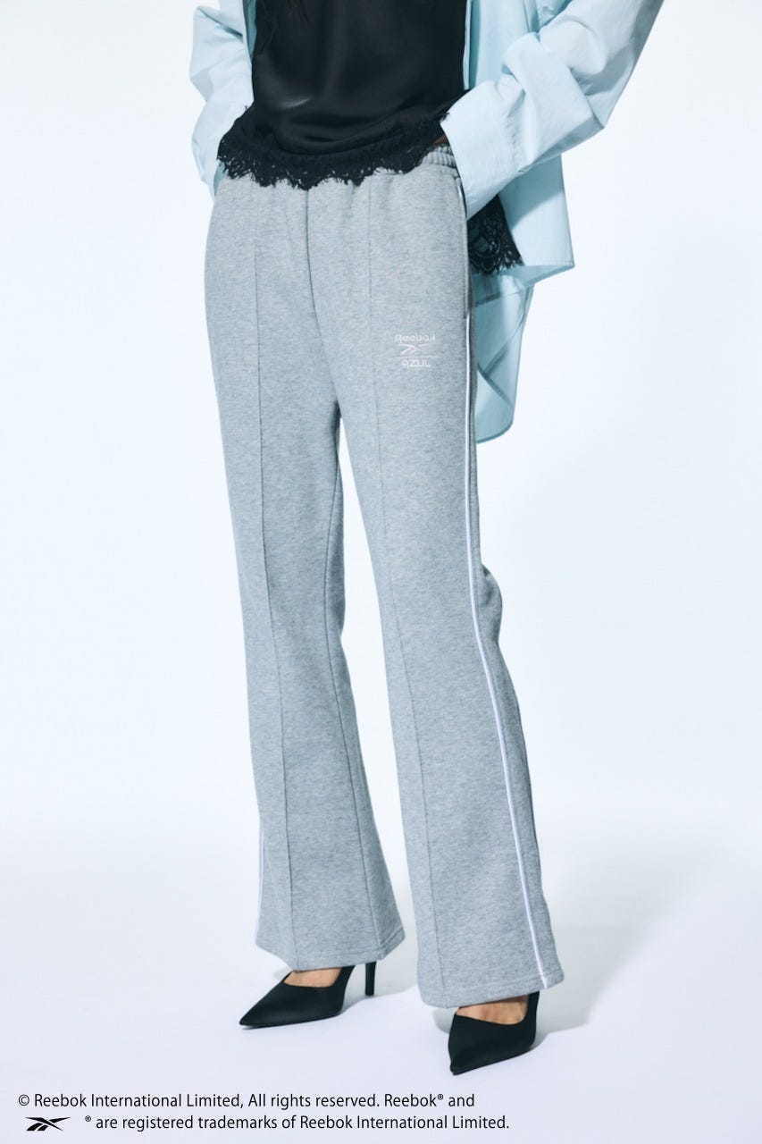 【REEBOK×AZUL】裏毛フレアパンツ T.GRY FREE