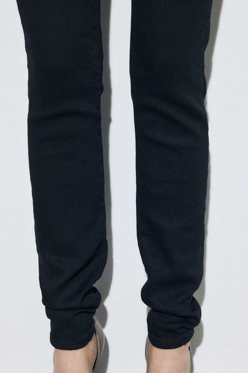 【WEB限定】AZUL DENIM ジャストウエストスキニーデニム BLK S