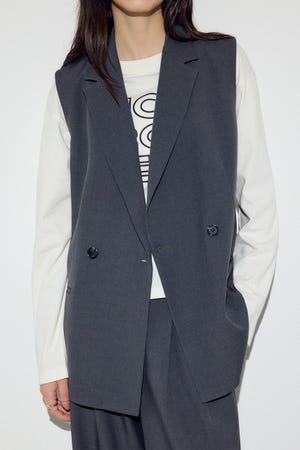 テーラードジレ