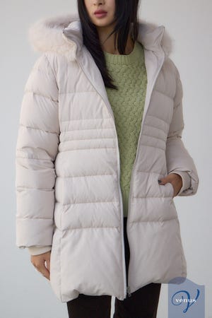 VENUS フードファーベルト付ミドルダウンコート