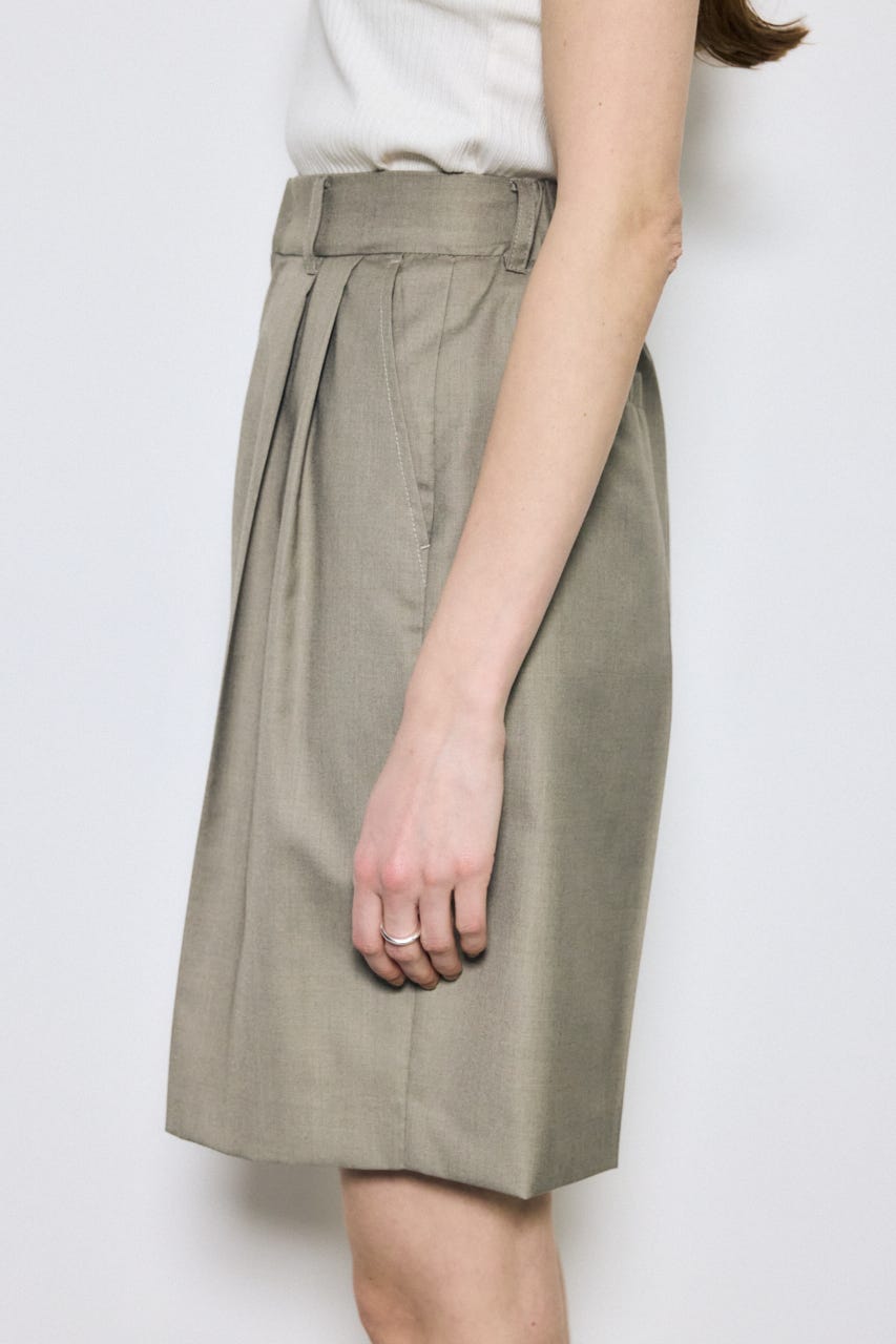 【SS先行アイテム】タックハーフパンツ BEG S