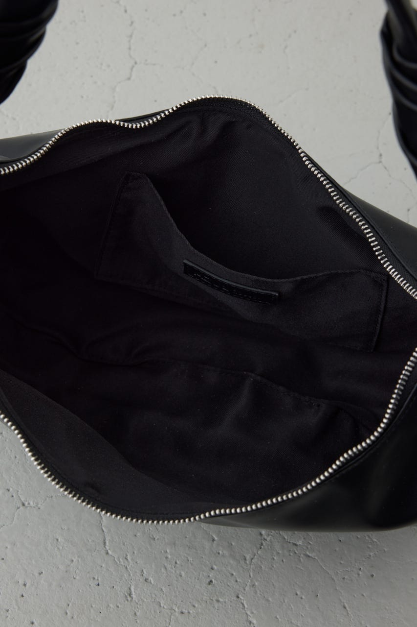 ハーフムーンショルダーバッグ BLK FREE