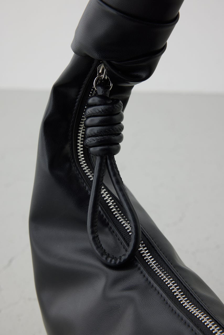 ハーフムーンショルダーバッグ BLK FREE