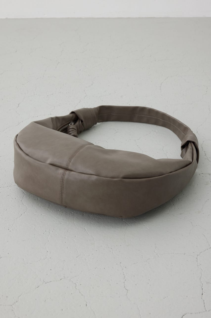 ハーフムーンショルダーバッグ OLIVE FREE