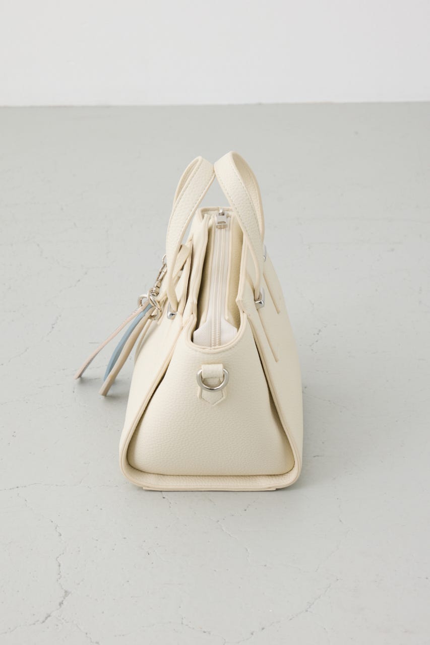 チャームセットトラペイズドバッグ IVOY FREE