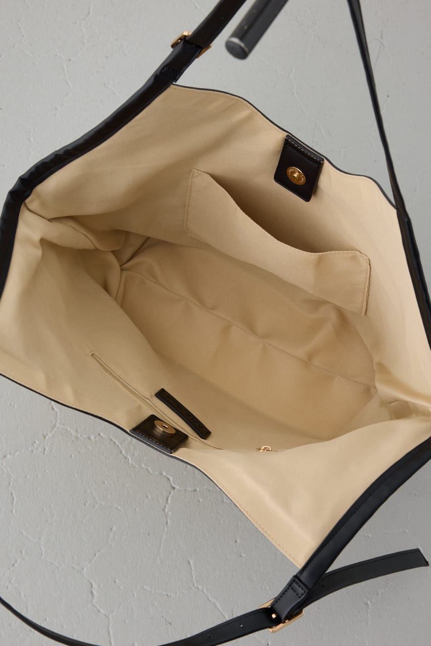 フェイクレザーパイピング雑材トートバッグ BLK FREE