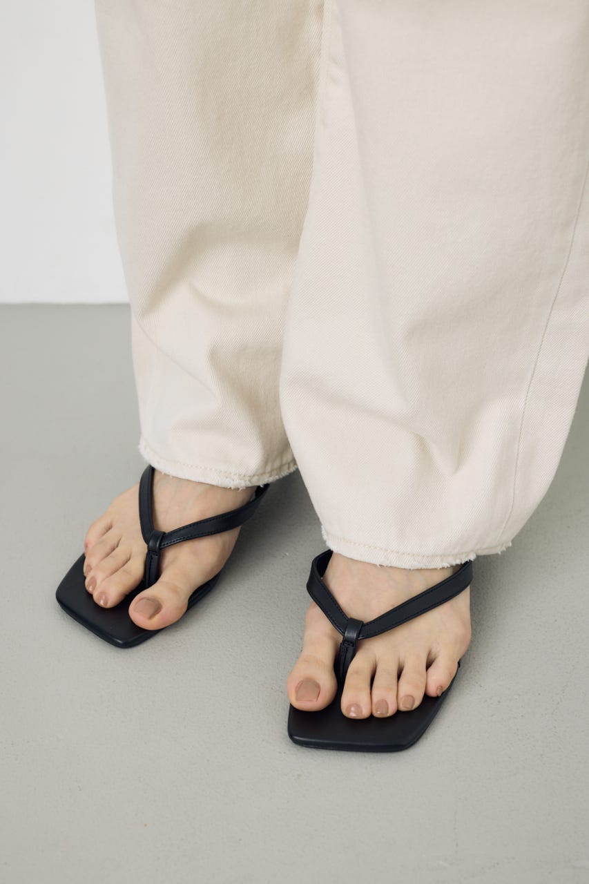 トングミュールサンダル BLK S