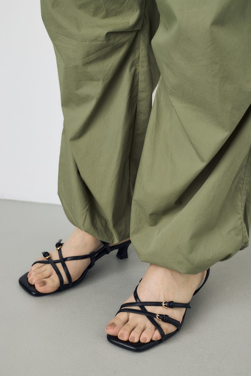 ナローストラップサンダル BLK LL