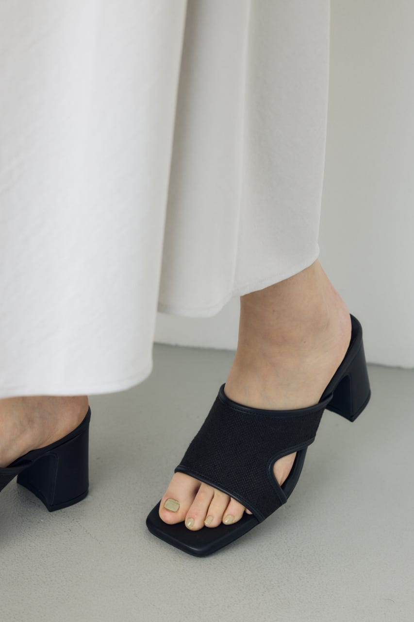 カットアウトヒールサンダル BLK L