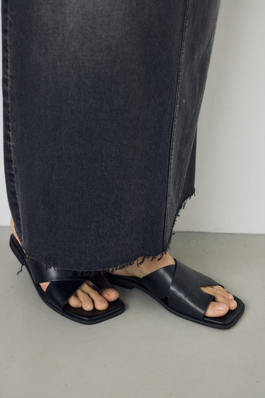 ワイドベルトフラットサンダル BLK M