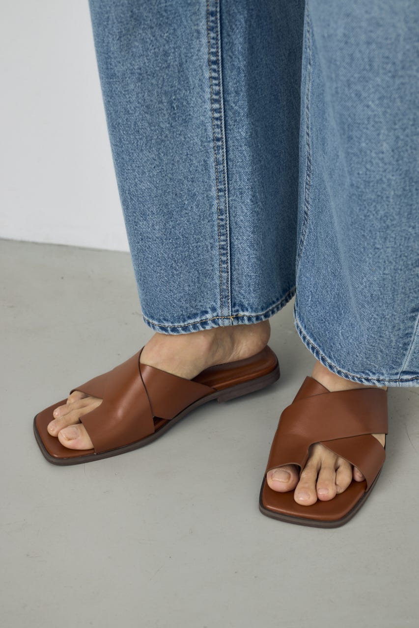 ワイドベルトフラットサンダル CAM L