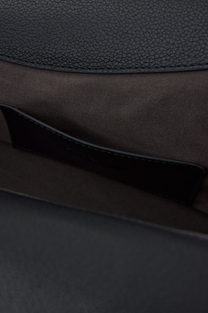 フェイクレザークロスボディバッグ BLK FREE