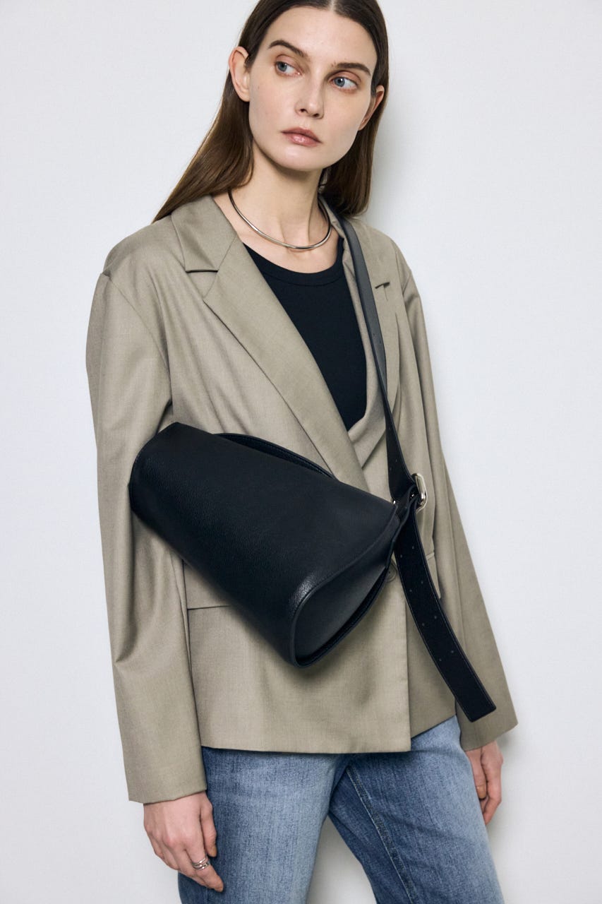 フェイクレザークロスボディバッグ BLK FREE