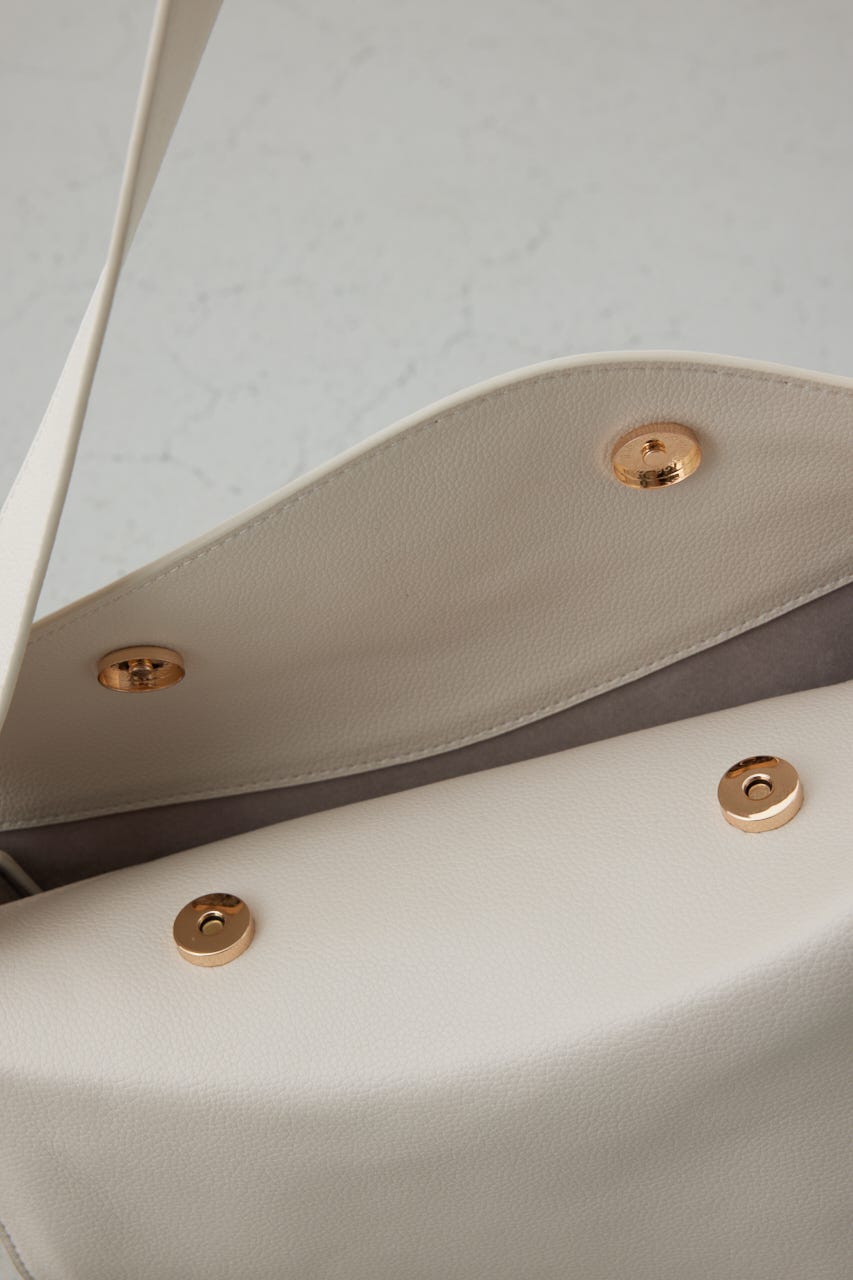 フェイクレザークロスボディバッグ IVOY FREE