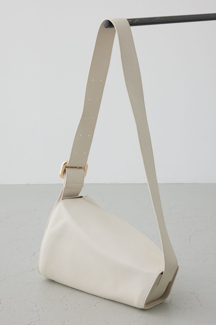 フェイクレザークロスボディバッグ IVOY FREE